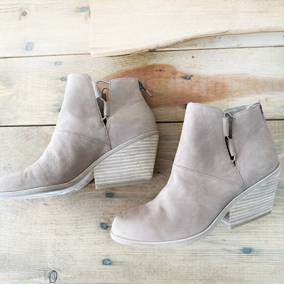 NWOB Eileen Fisher Tote‎ Nubuck Leather Ankle Bootie 9 Stacked Heel - Picture 2 of 9